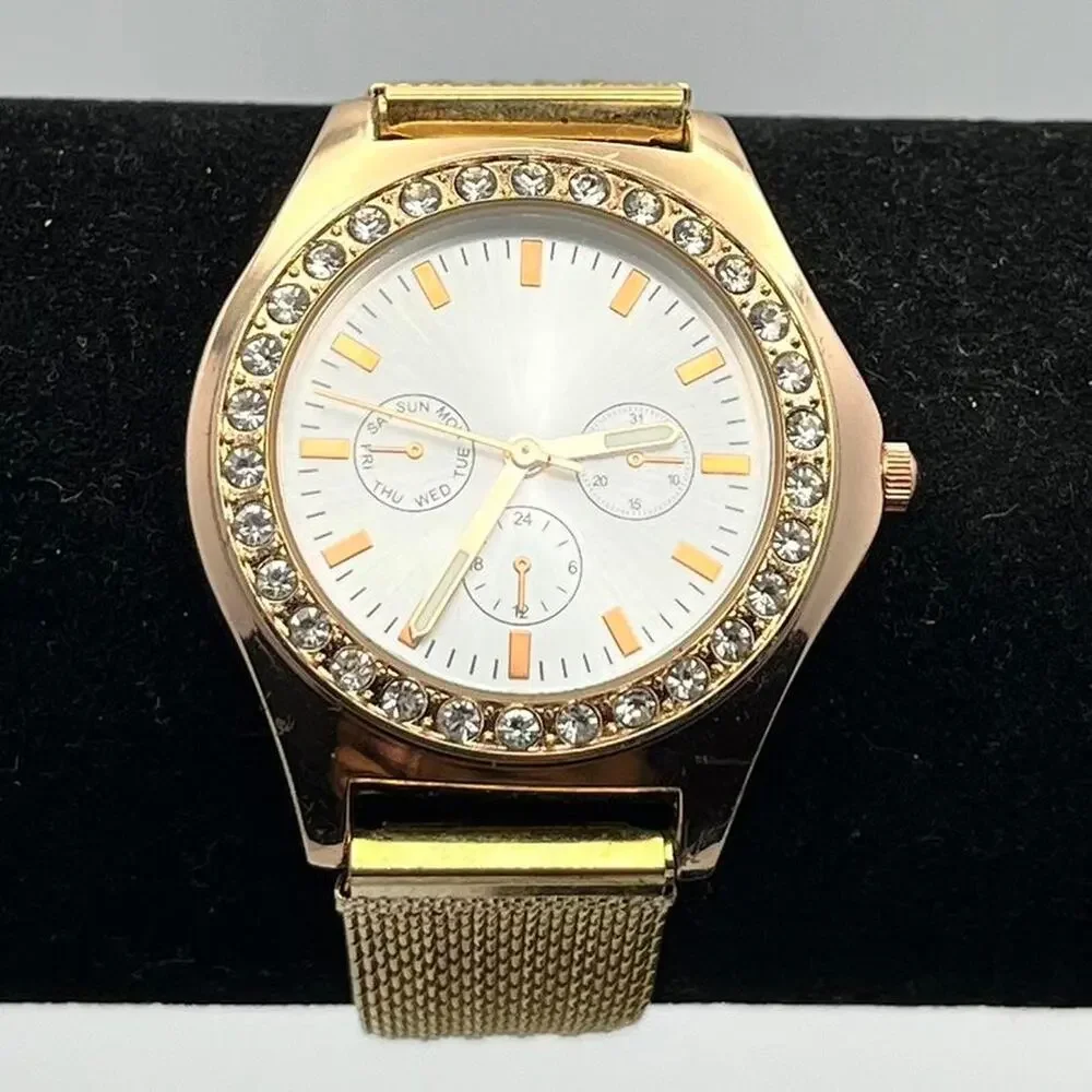90s Gold Men's Watch